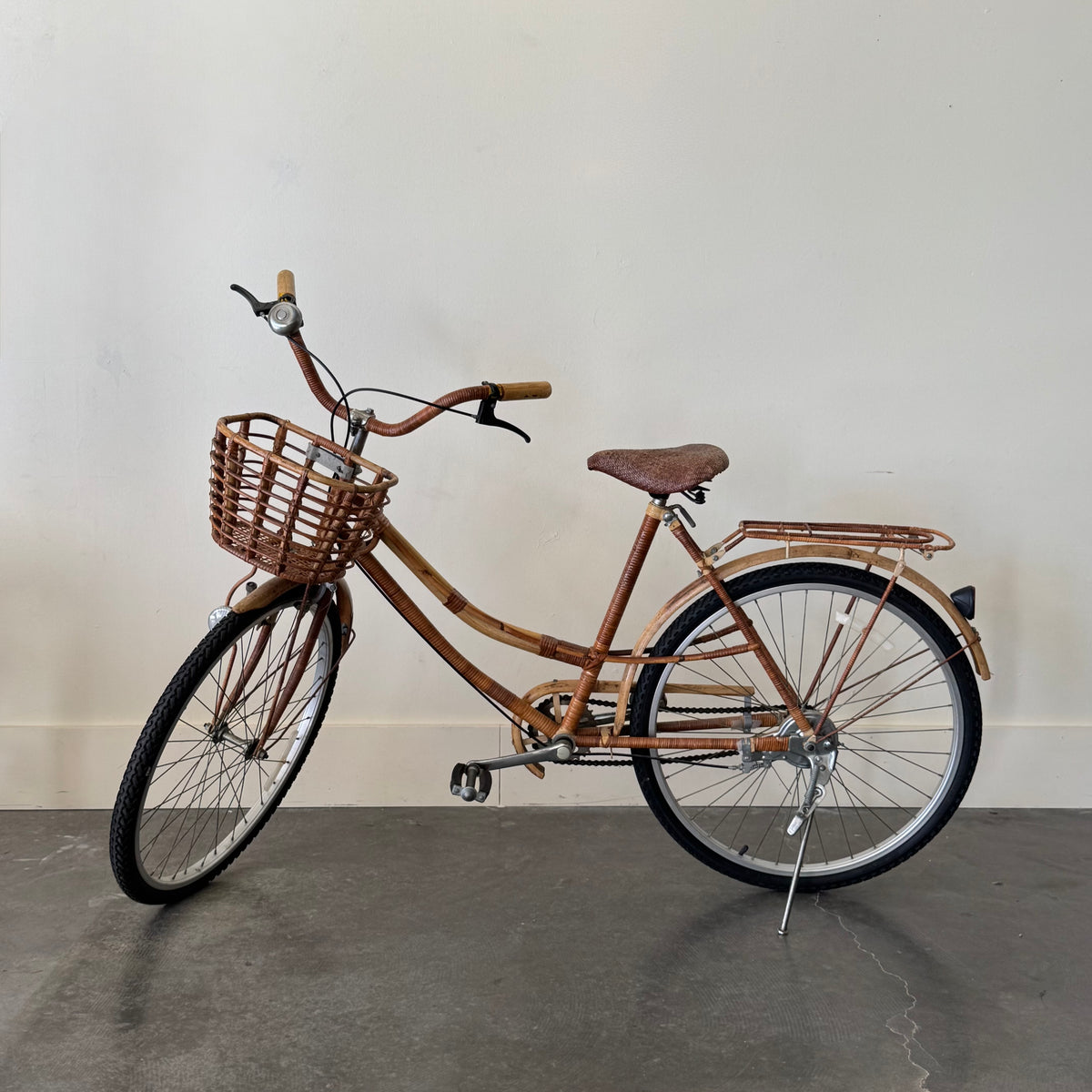 Hers Bamboo & Rattan Bicycle – Carpenter.Studio